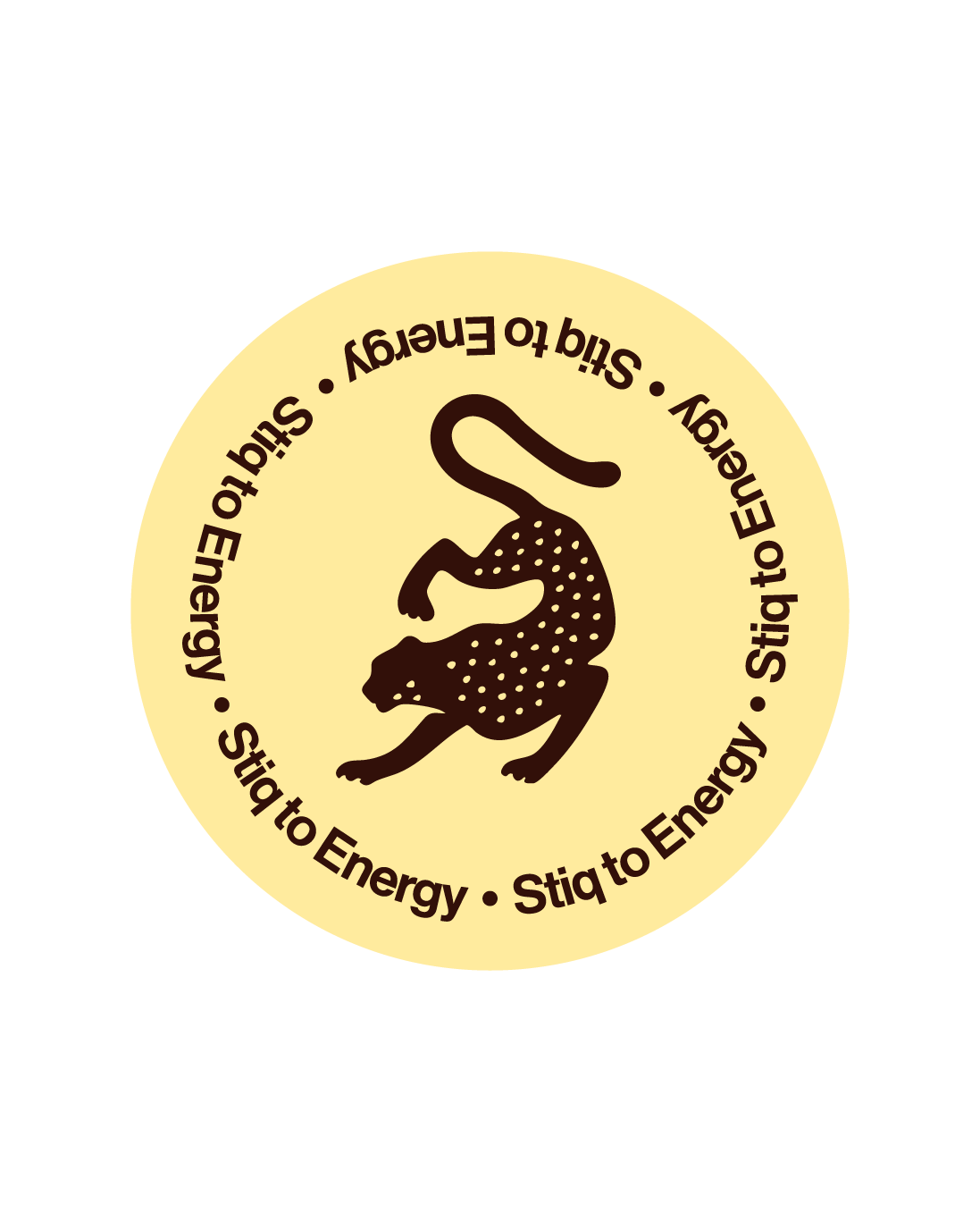 Parche de vitaminas para la energía Stiq Patches Energy con diseño de leopardo marrón.